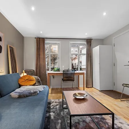 Appartement Modern In 1840-building At Nordnes Bergen